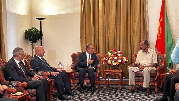 مصر تعلن دعمها لرؤية إريتريا بشأن إدارة البحر الأحمر